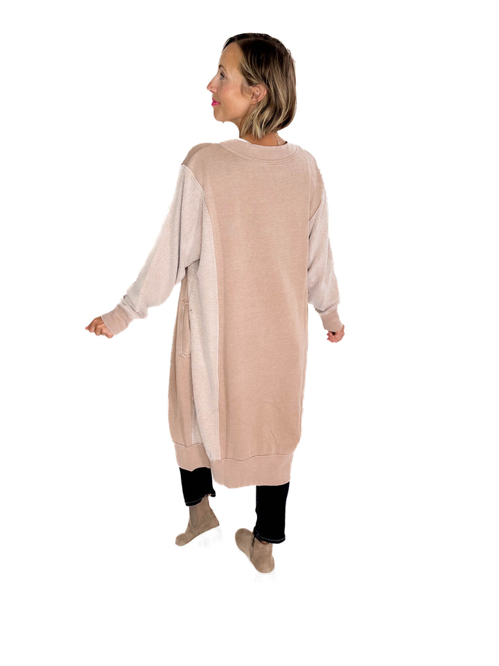 Desi Sweatshirt Cardigan- TAUPE