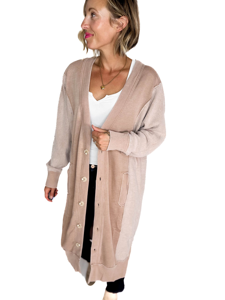 Desi Sweatshirt Cardigan- TAUPE