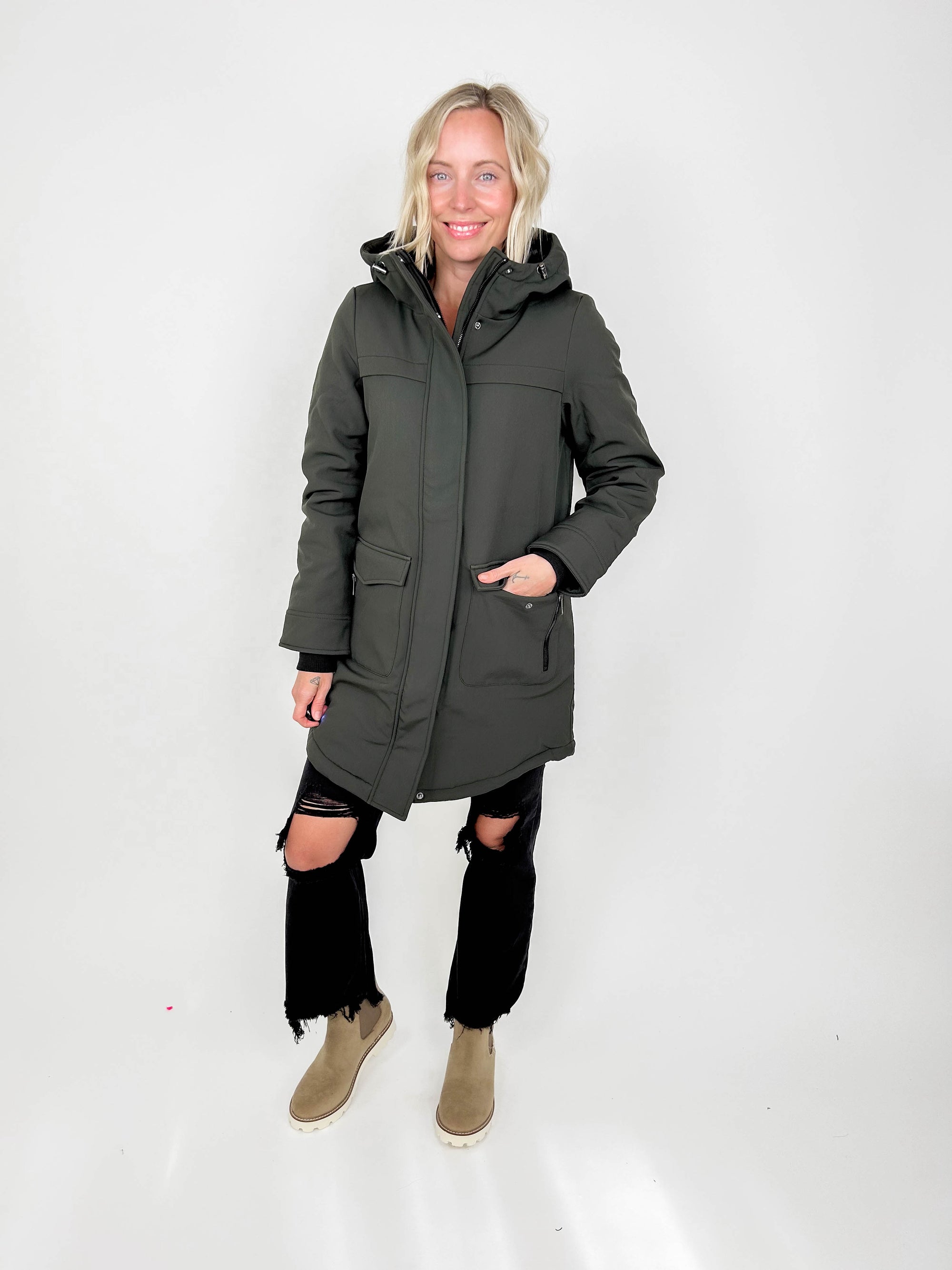 Shasta Insulated Water Repellent Parka- BLACK FOREST
