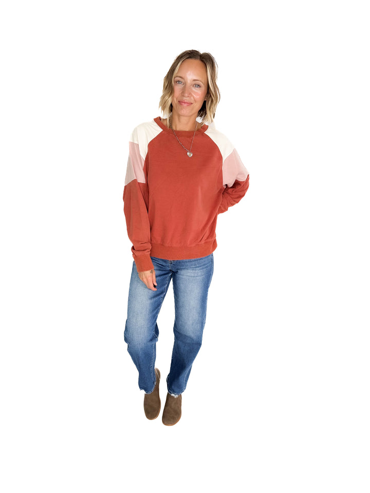 Roxanne Crewneck Pullover- WASHED BRICK