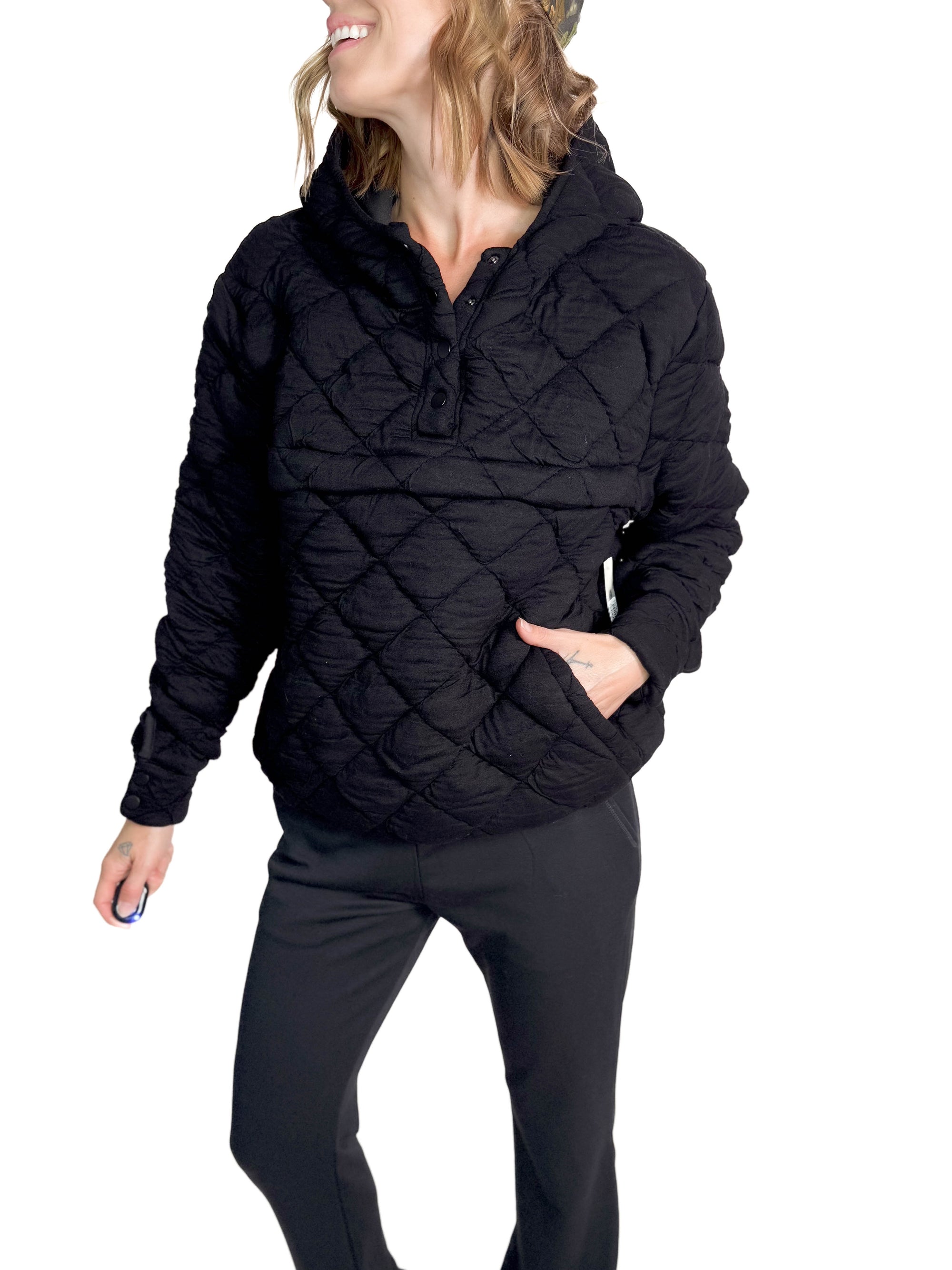 MONO B Cozy Quilted Plush Pullover- BLACK