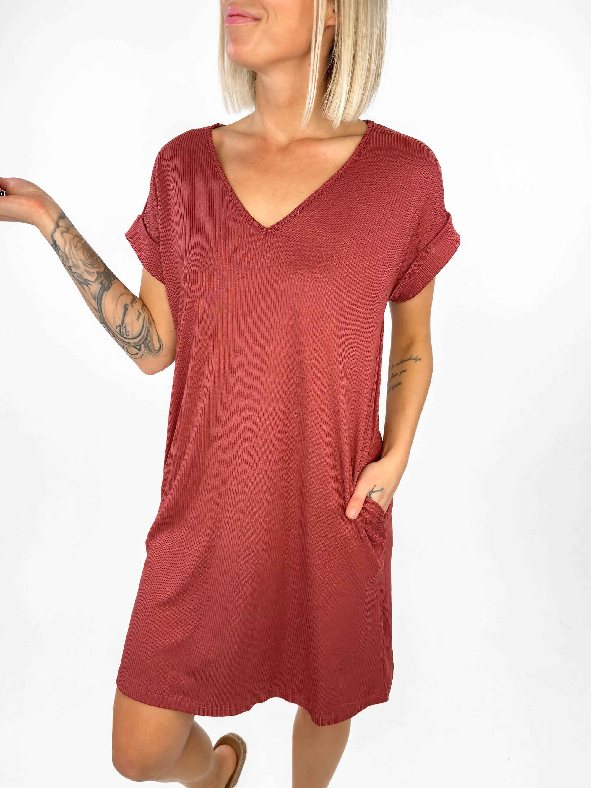 Dallas Rib Knit T-Shirt Dress- MARSALA