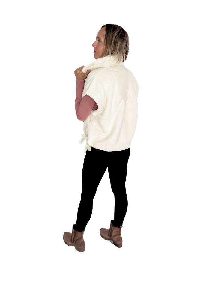 Roxannie Sherpa Vest- CREAM