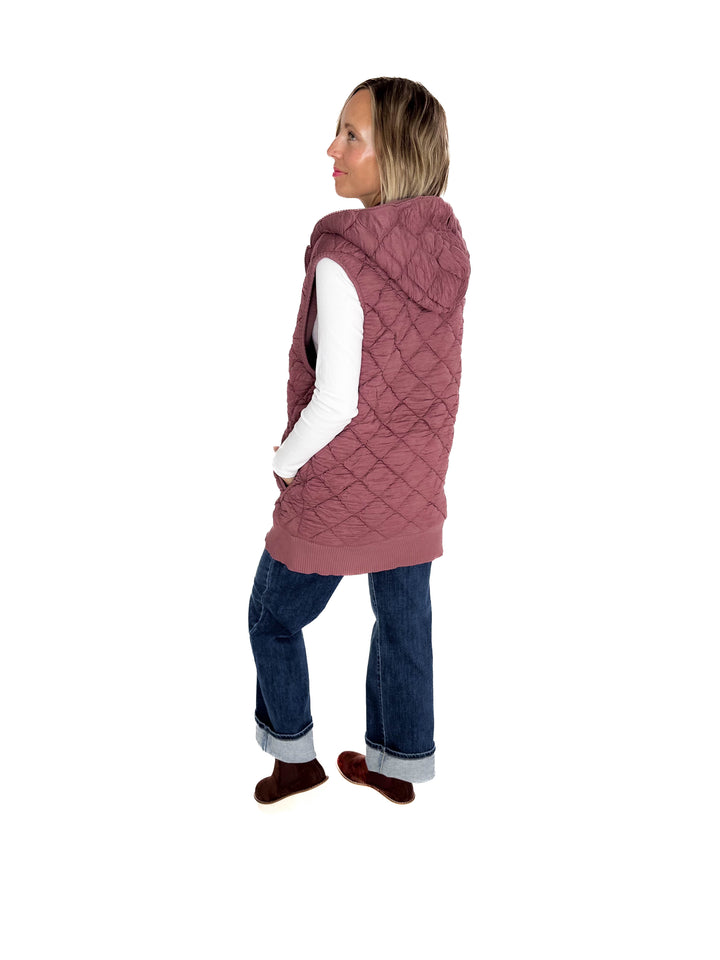 Mono B Celeste Quilted Hoodie Vest- ROSE TAUPE