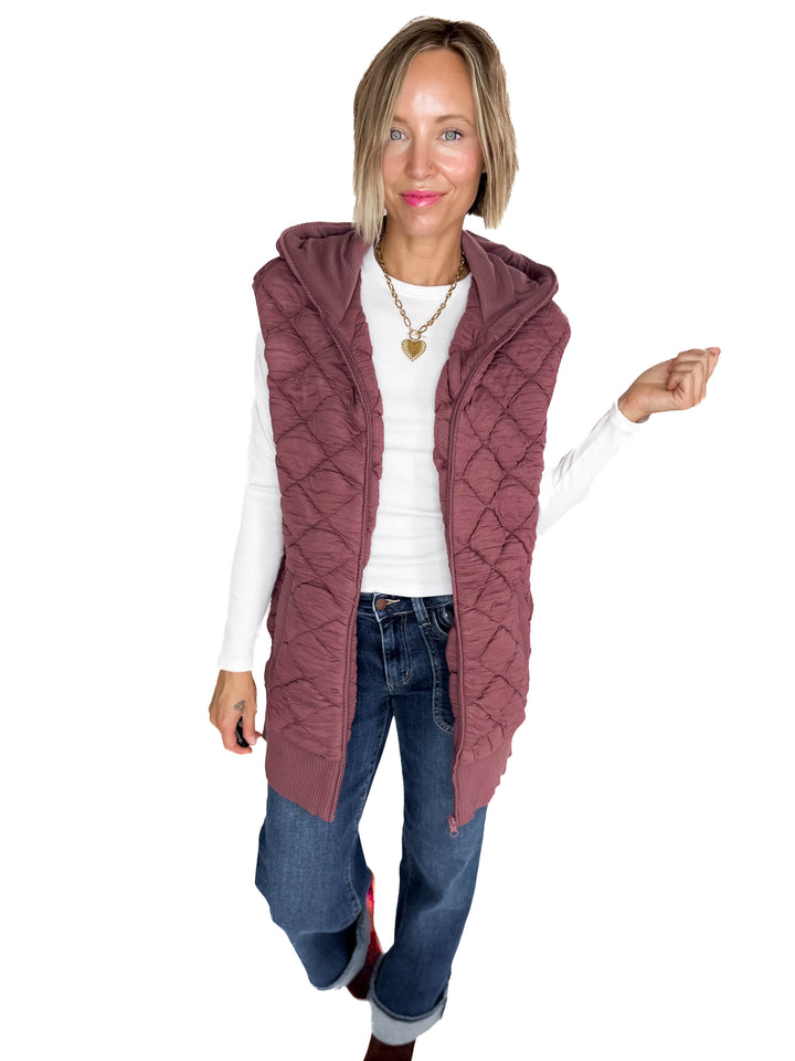 Mono B Celeste Quilted Hoodie Vest- ROSE TAUPE