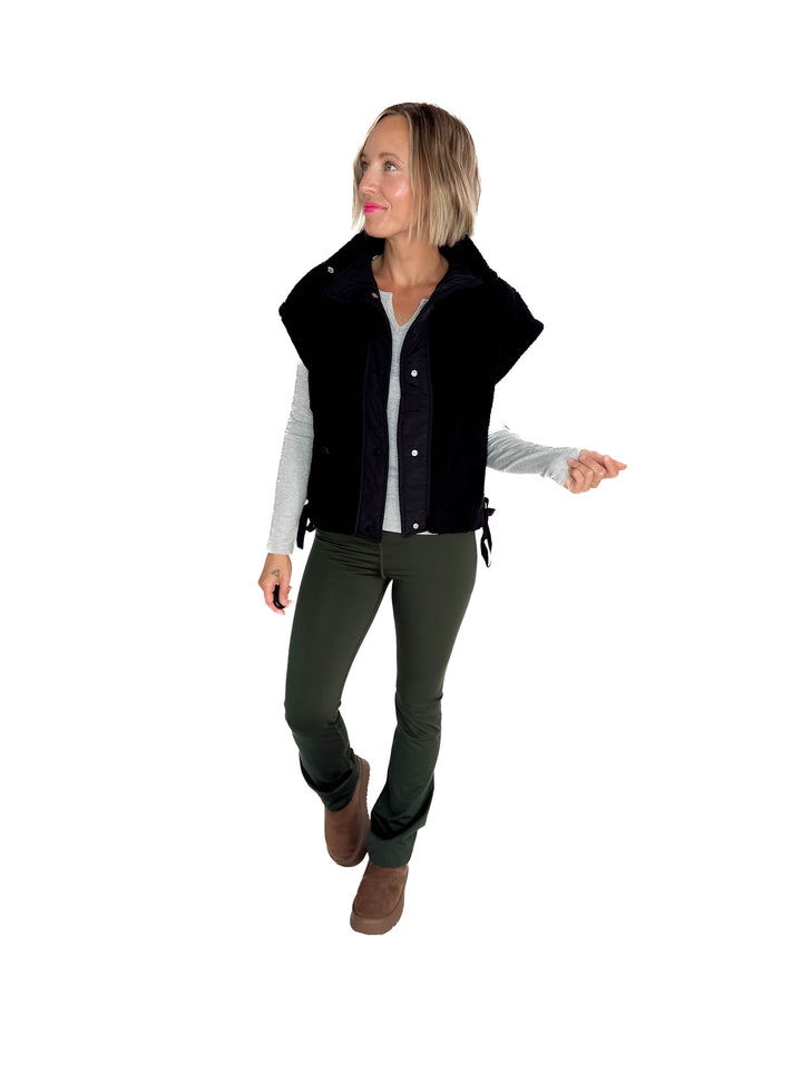 Roxannie Sherpa Vest- BLACK