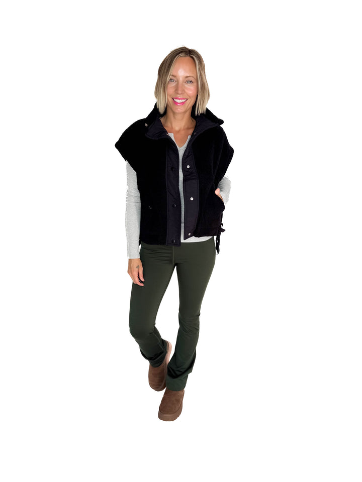 Roxannie Sherpa Vest- BLACK