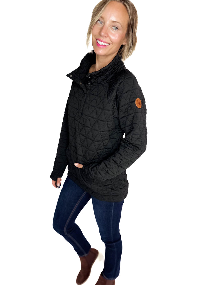 MICHELLE MAE Georgia Quilted Snap Button Pullover- BLACK