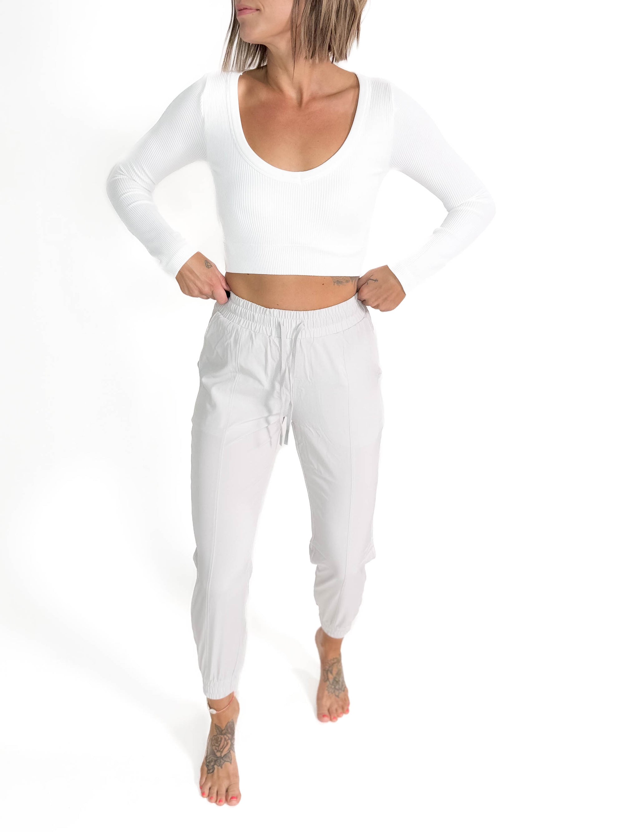 MONO B Maizy Athleisure Jogger- PALE GREY