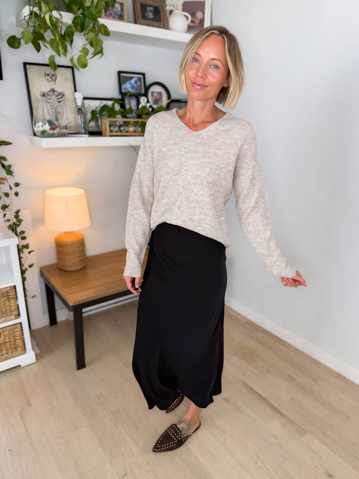 Only Camilla V-Neck Long Sleeve Pullover- PUMICE STONE
