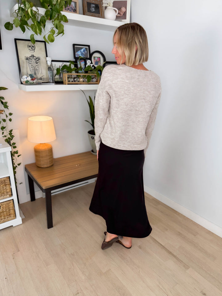 Only Camilla V-Neck Long Sleeve Pullover- PUMICE STONE