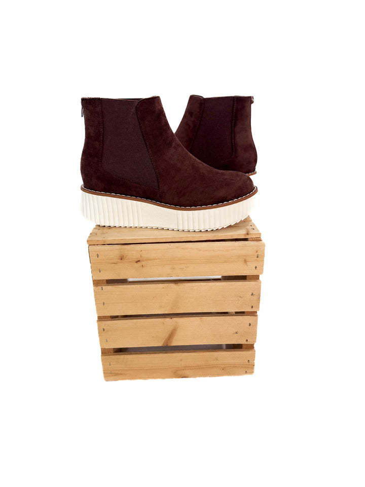 Bronco Wedge Boot- BROWN