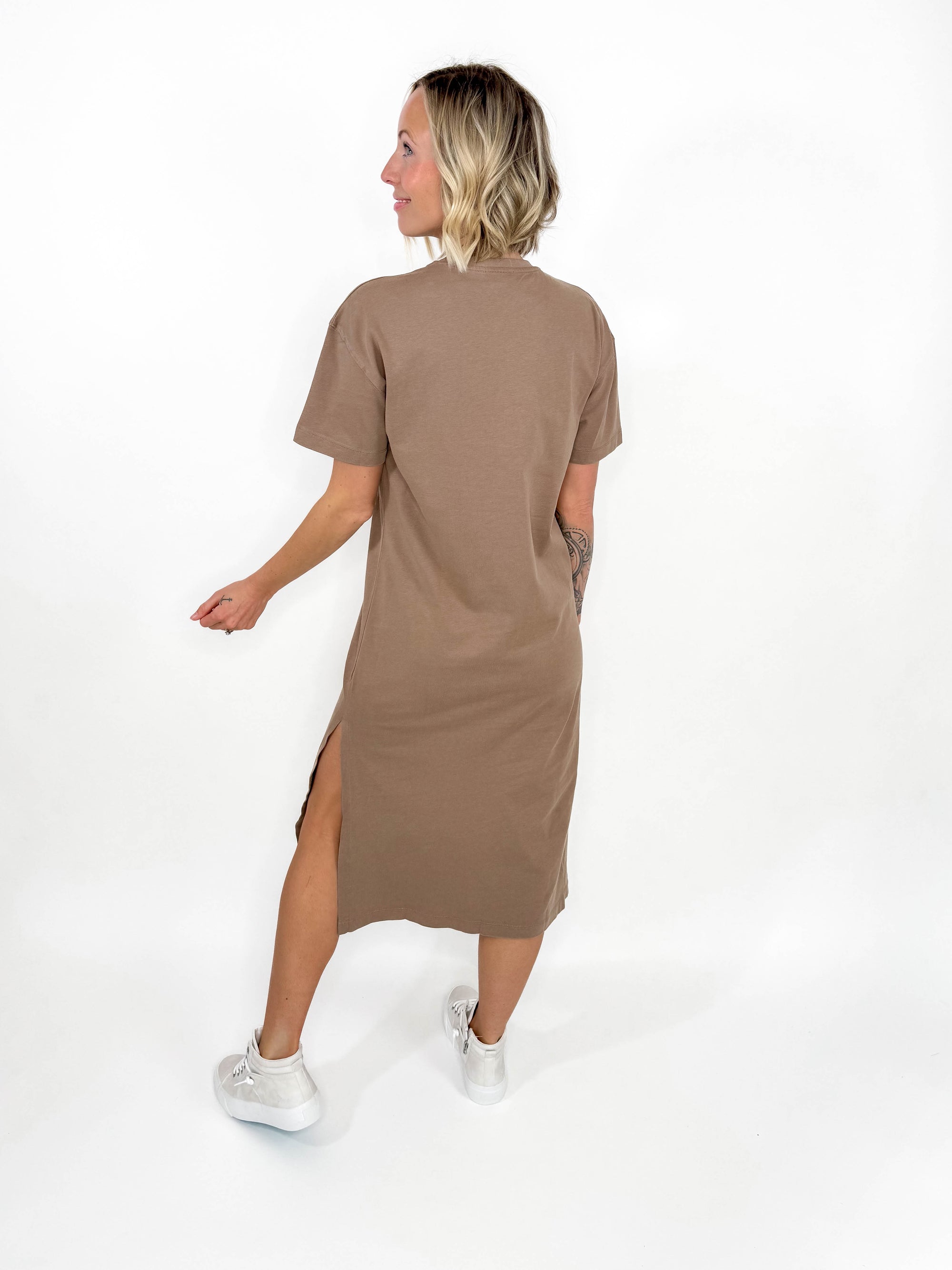 Nothing But Love Tshirt Maxi- TAUPE