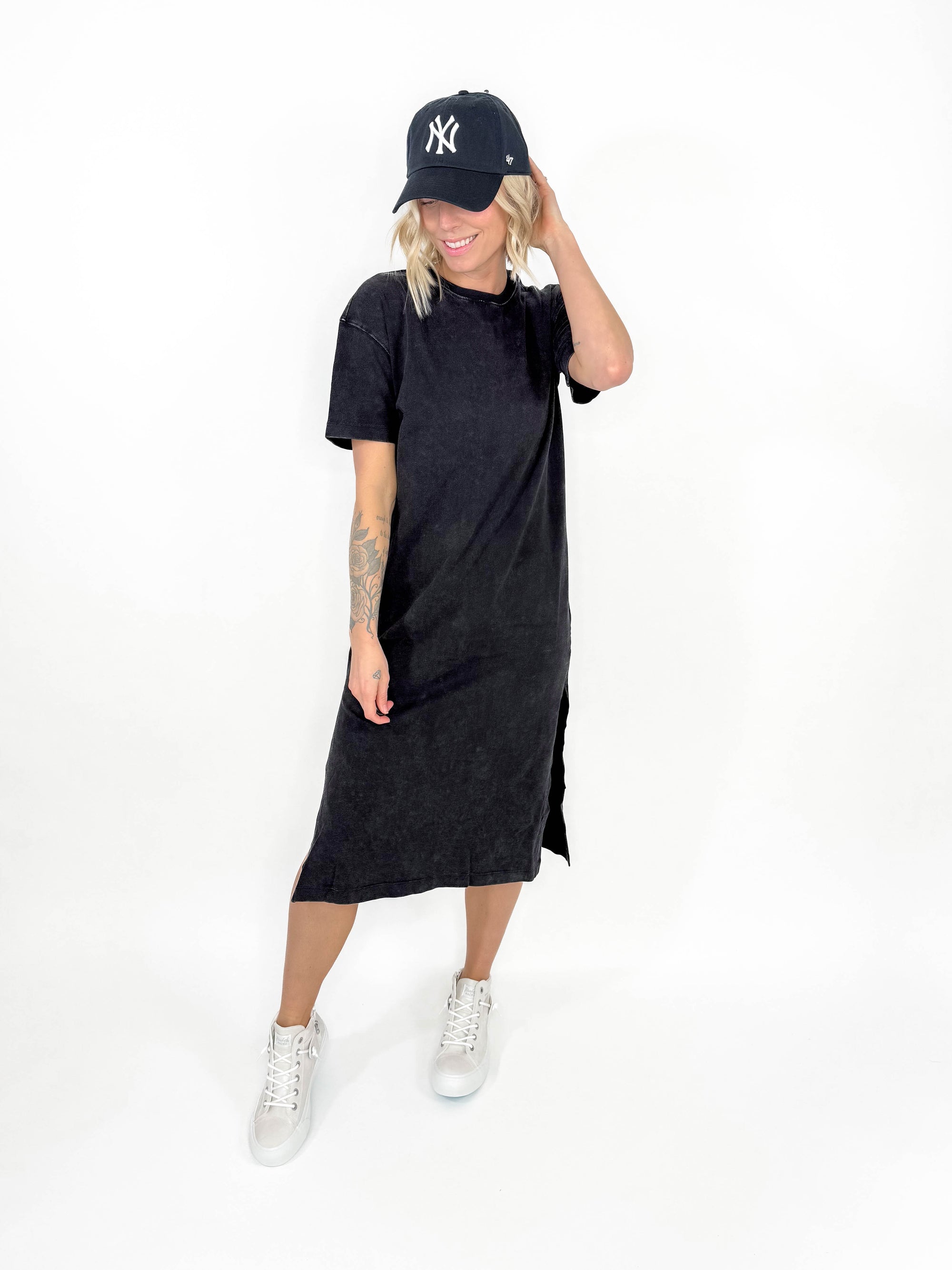 Nothing But Love Tshirt Maxi- CHARCOAL
