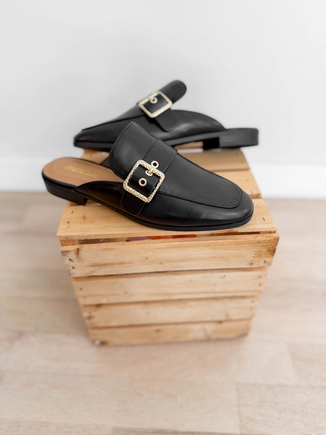 Elvira Mule- BLACK
