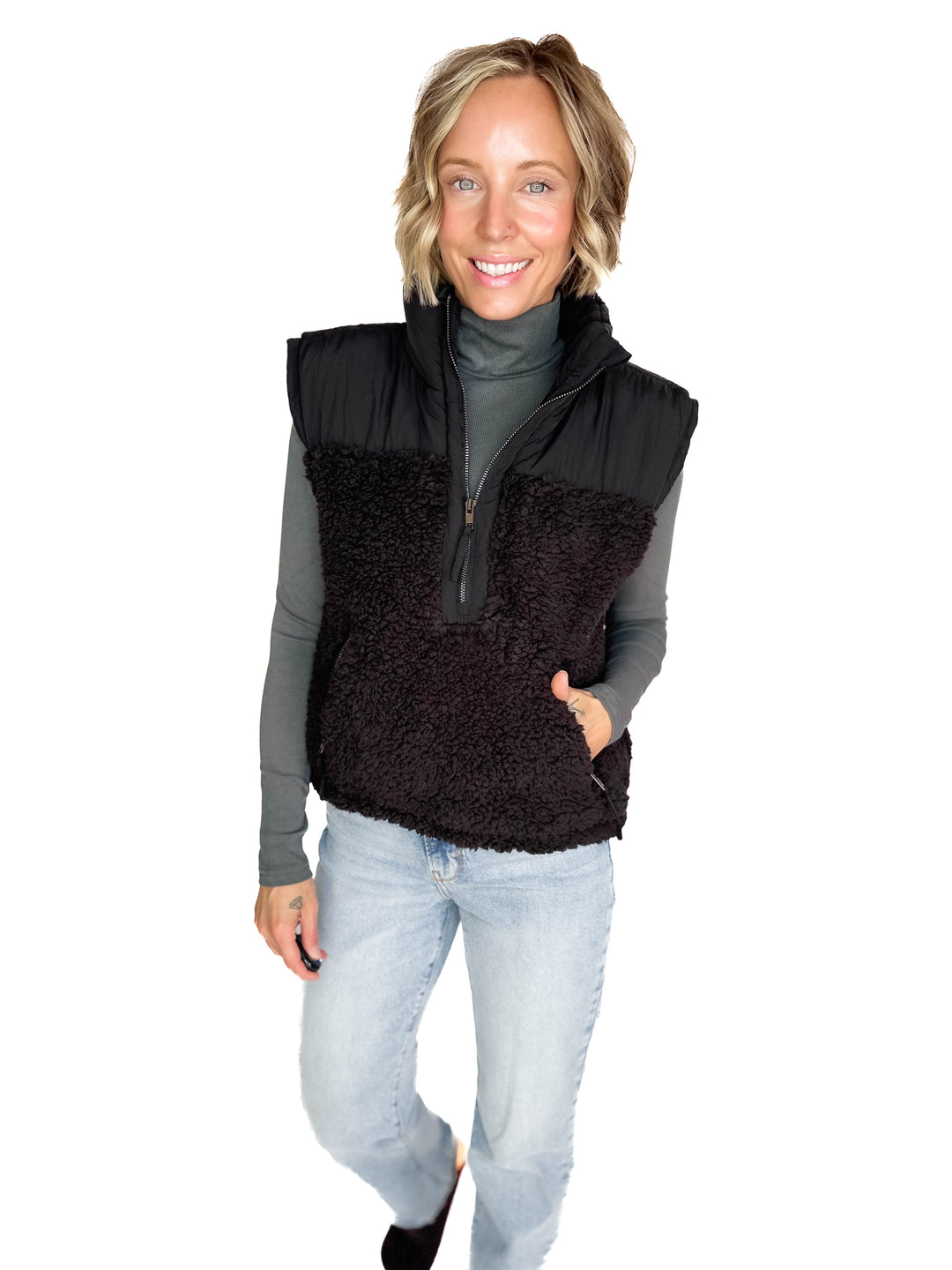 Mary Sherpa Contrast Collar Vest- BLACK