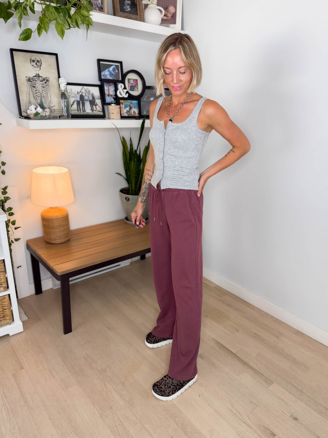 Khendra Cotton Straight Leg Pant- WASHED RAISIN