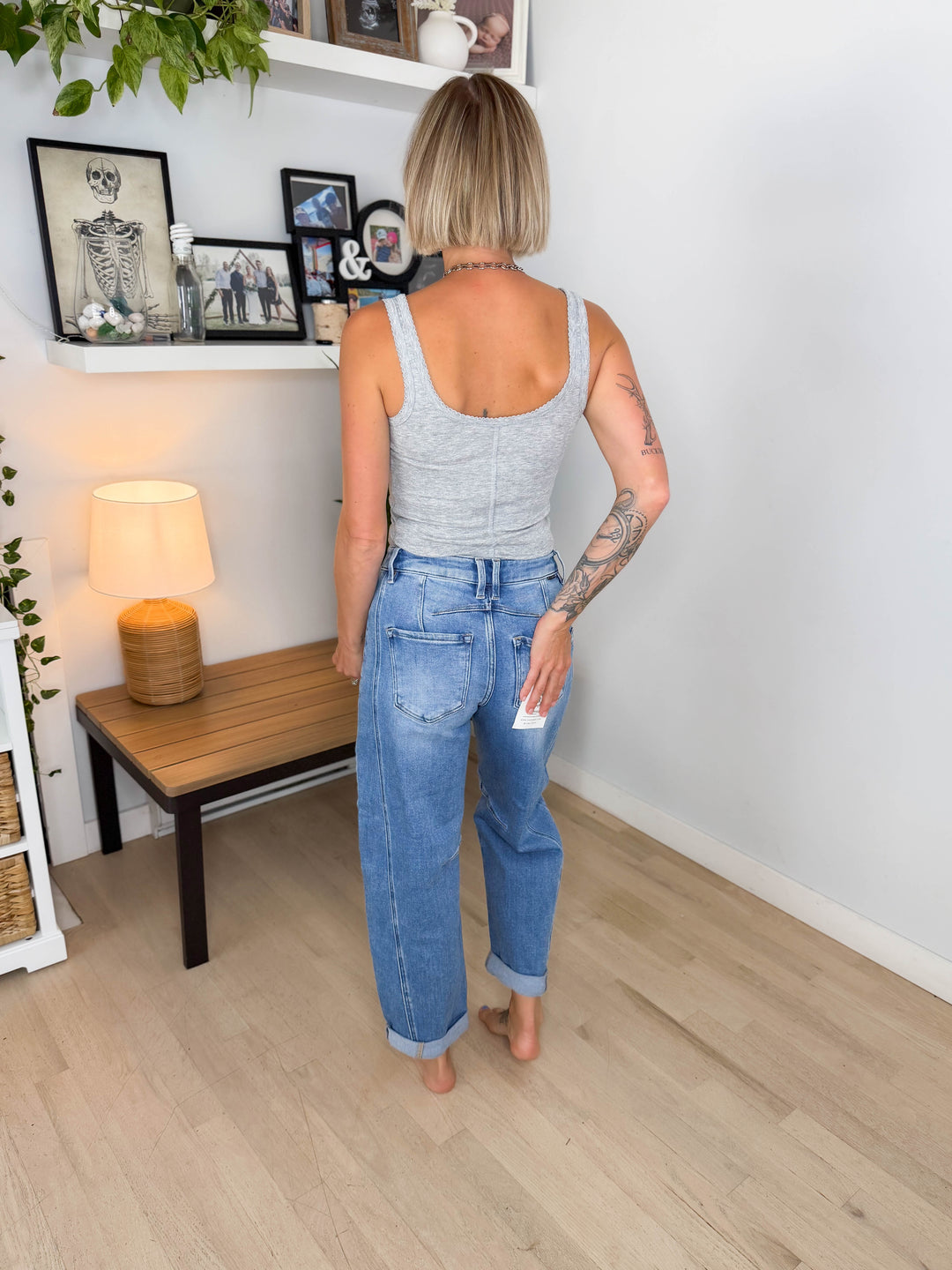 Risen Cruz Barrel Jean- MEDIUM WASH