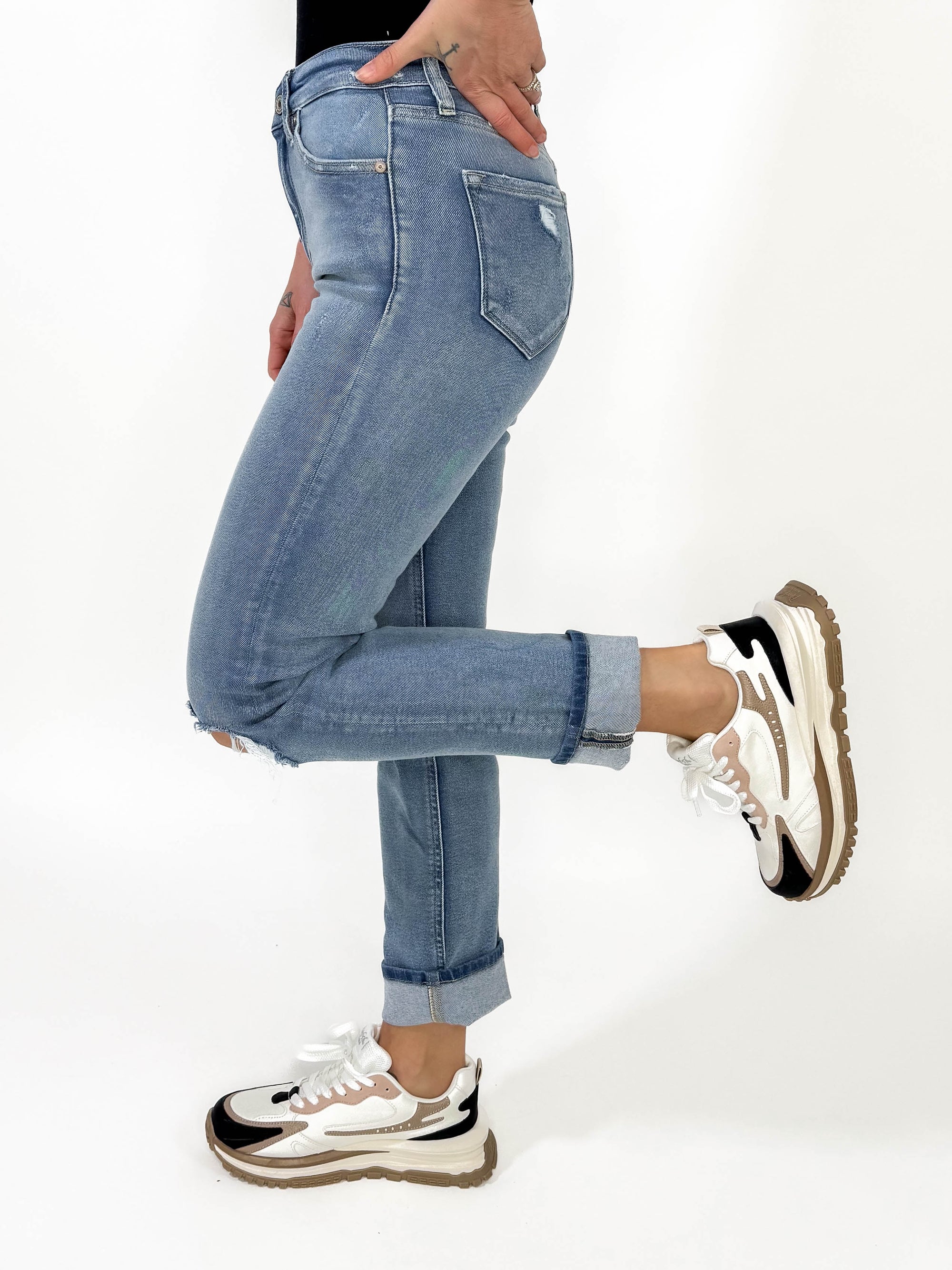 Blowfish Heidi Sneaker- WHITE/MAUVE/TAN