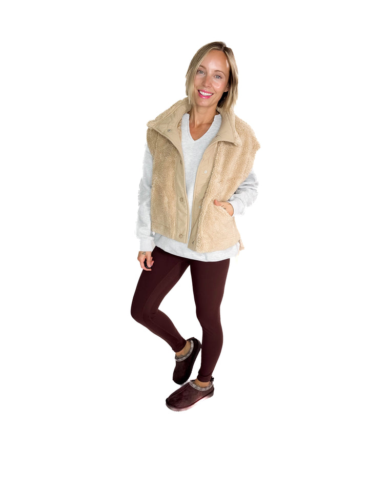 Toasty Sherpa Vest- BEIGE