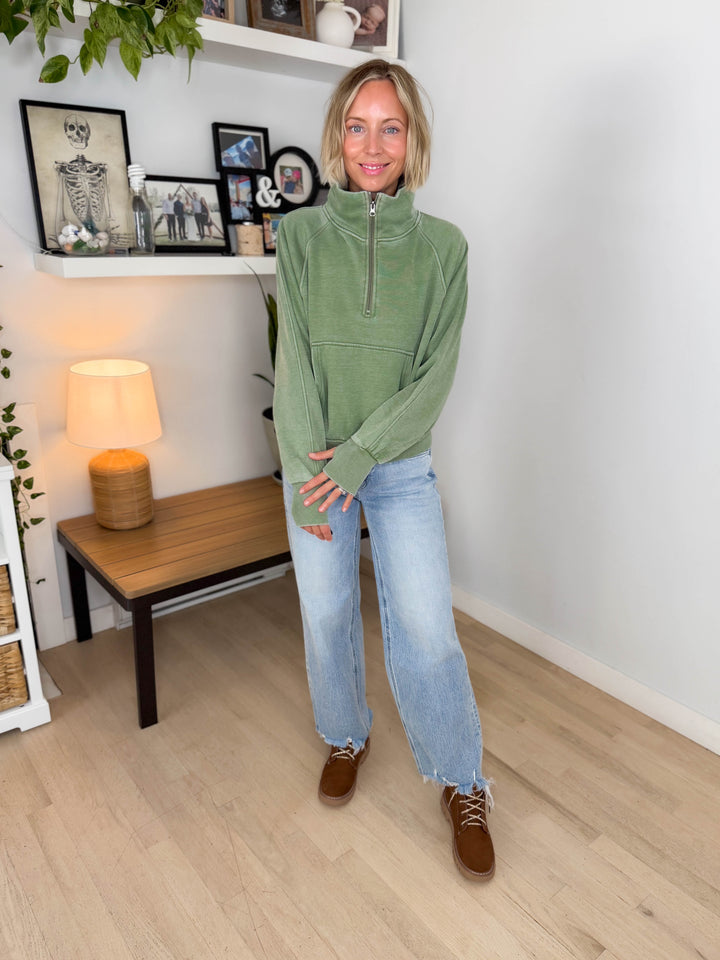 Drew Washed 1/2 Zip Sweatshirt- SAGE