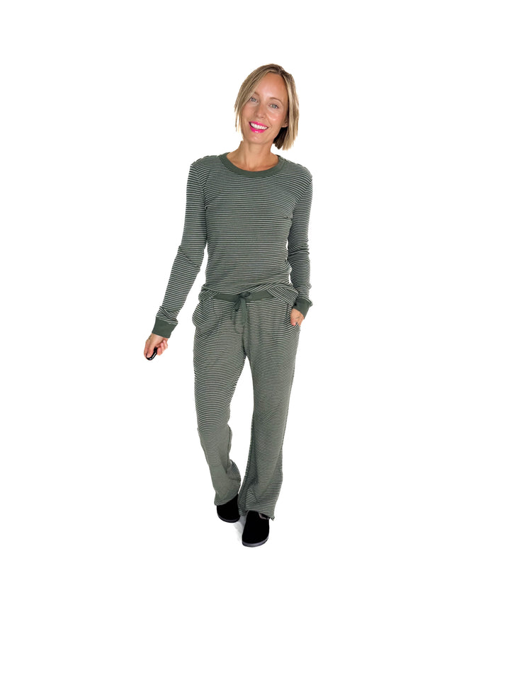 Layla Waffle Crew Neck Top- HUNTER