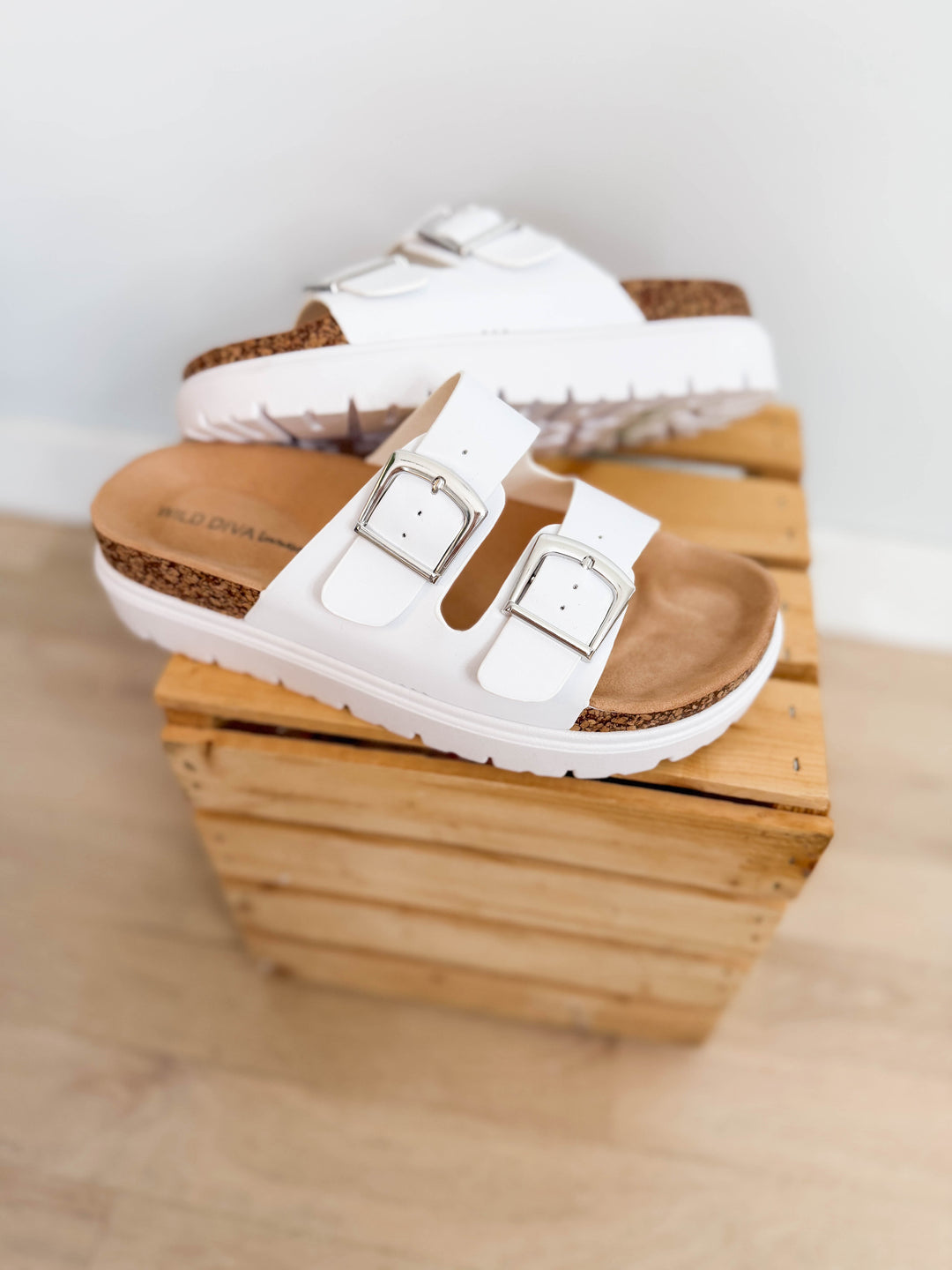 Joonie Platform Sandal- WHITE-FINAL SALE *9+10*