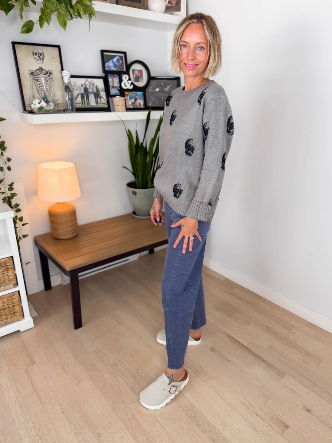 Stevie Skull Sweater- GREY