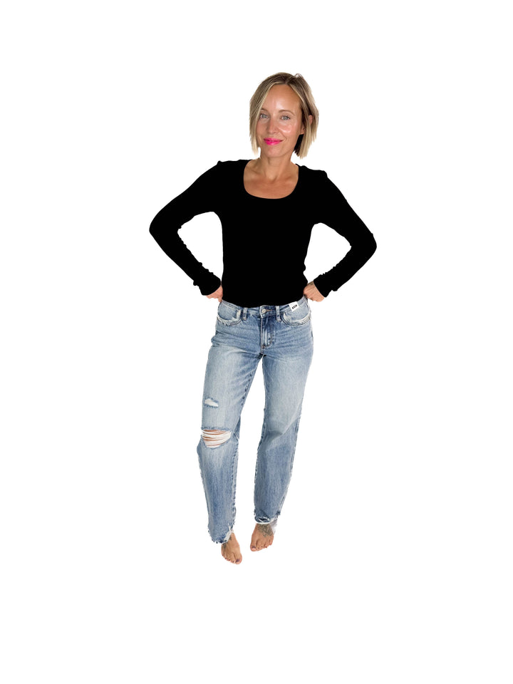 JUDY BLUE Nova Mid Rise 90's Straight Rigid Magic Jeans- MEDIUM WASH