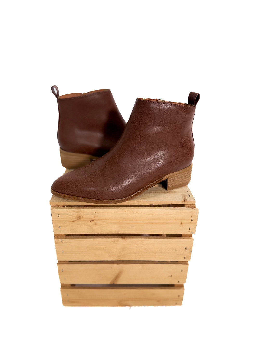 Borris Short Heel Bootie- BROWN