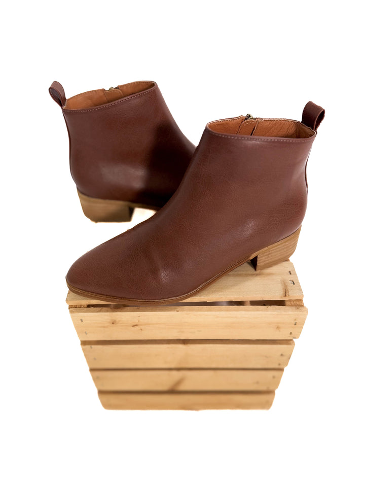 Borris Short Heel Bootie- BROWN