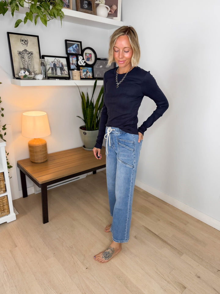 Vervet Oakleaf Tie Waist Wide Leg- MEDIUM WASH