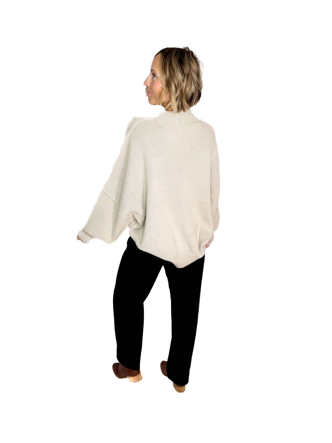Frosted Pines Oversized Side Slit Sweater- HTHR MOCHA