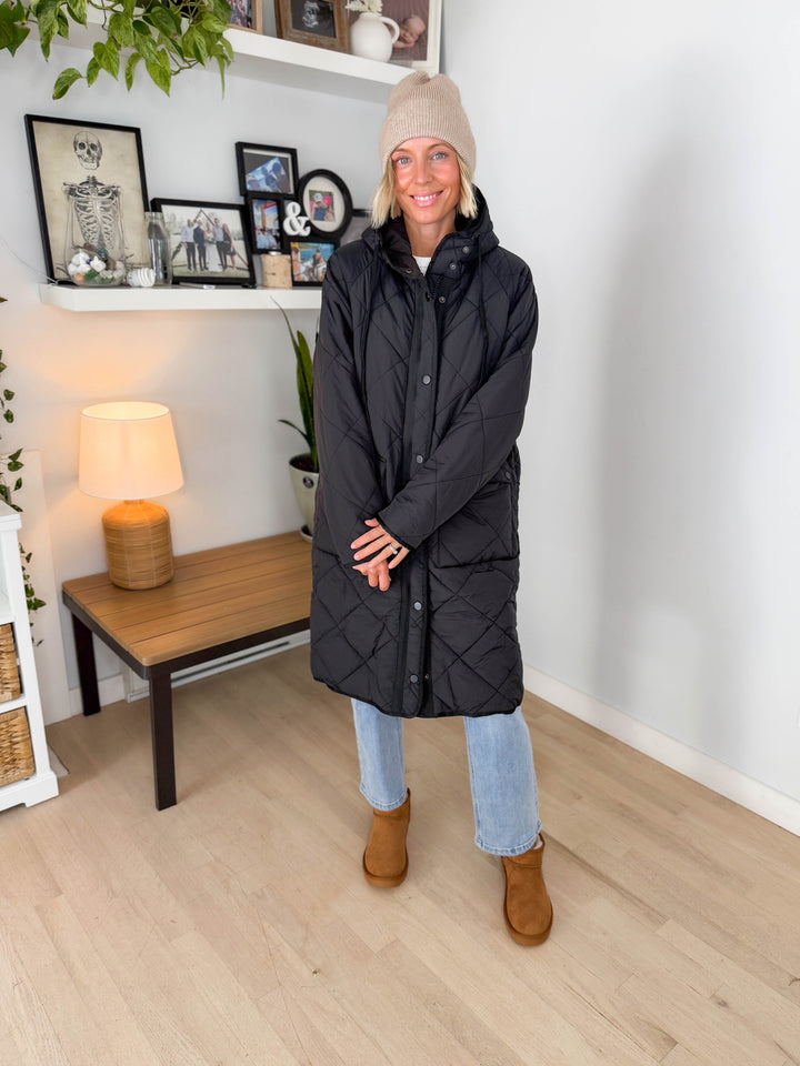 Applewood Long Line Puffer Coat- BLACK