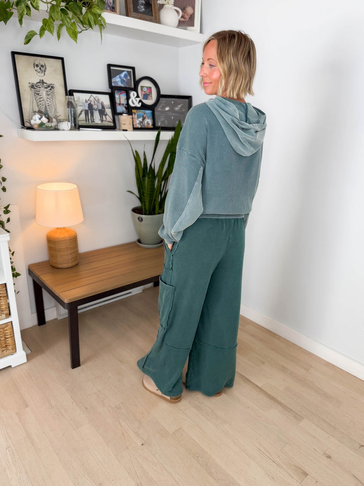 Holt Washed Wide Leg Sweat Pant- DARK GREEN