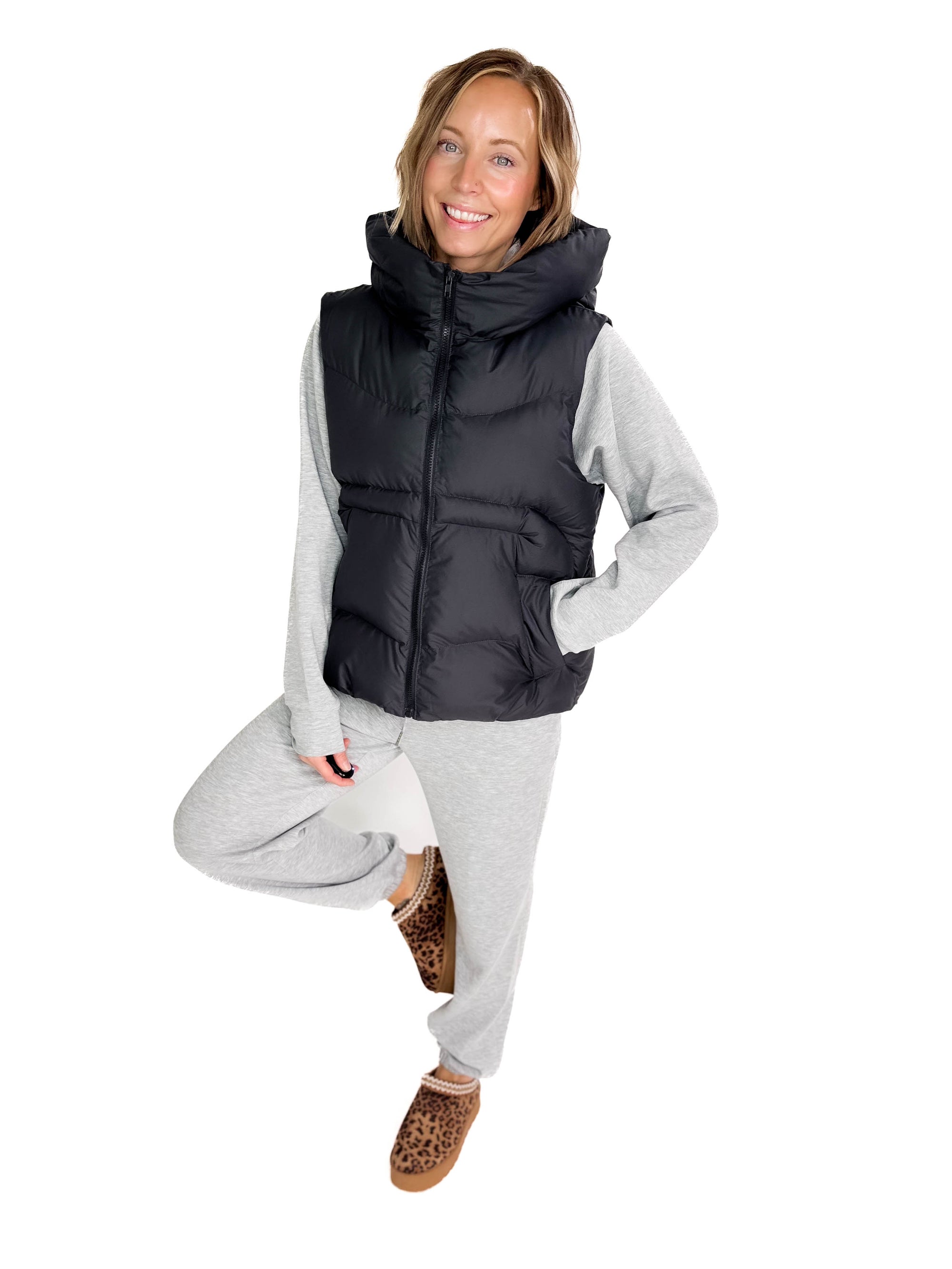 Vivi Hooded Puffer Vest- ASH BLACK-FINAL SALE