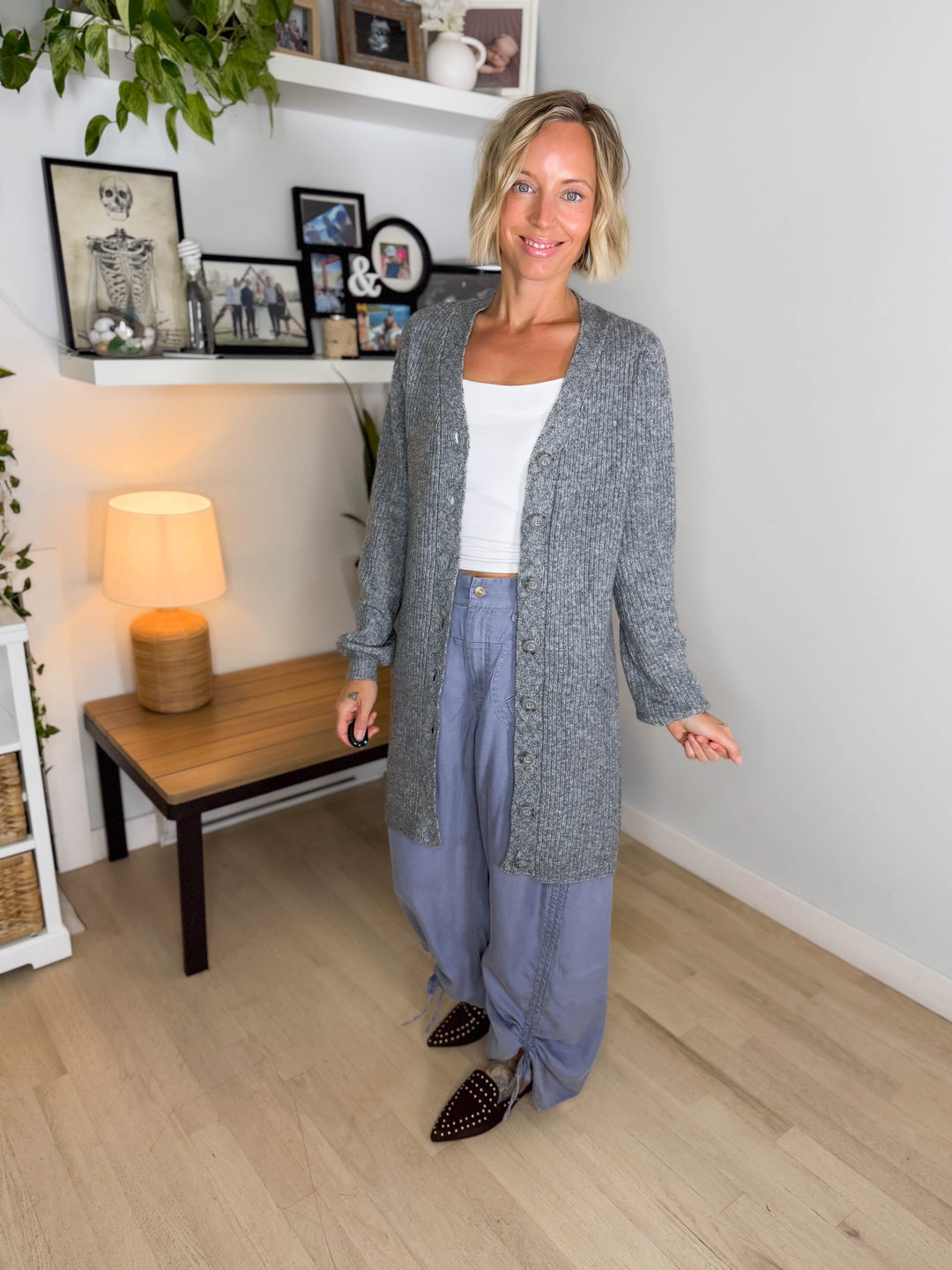 VERO MODA Karla V-neck Button Long Line Cardigan- MEDIUM GREY