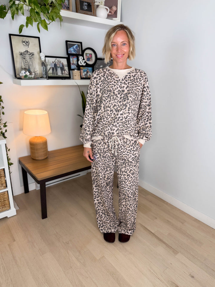 Rory Leopard Lounge Set