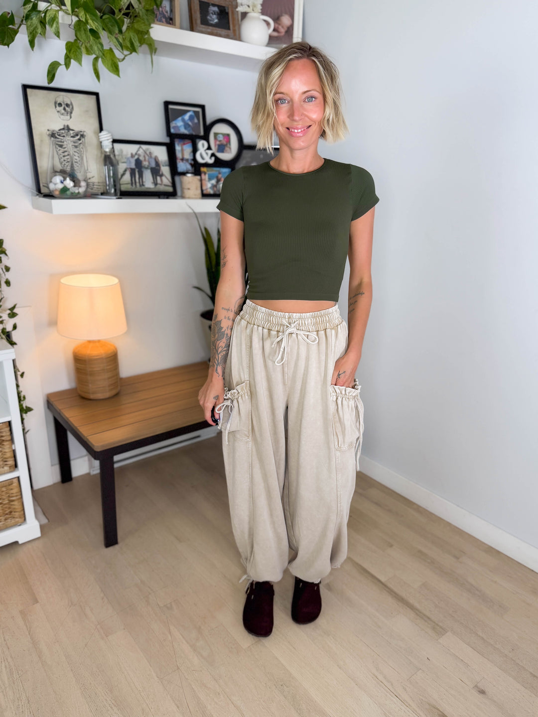 Ciderwood Cinch Tie Jogger- SANDSHELL