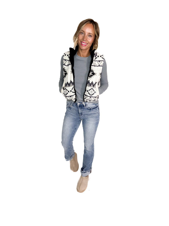 Rockies Reversible Sherpa Vest- BLACK
