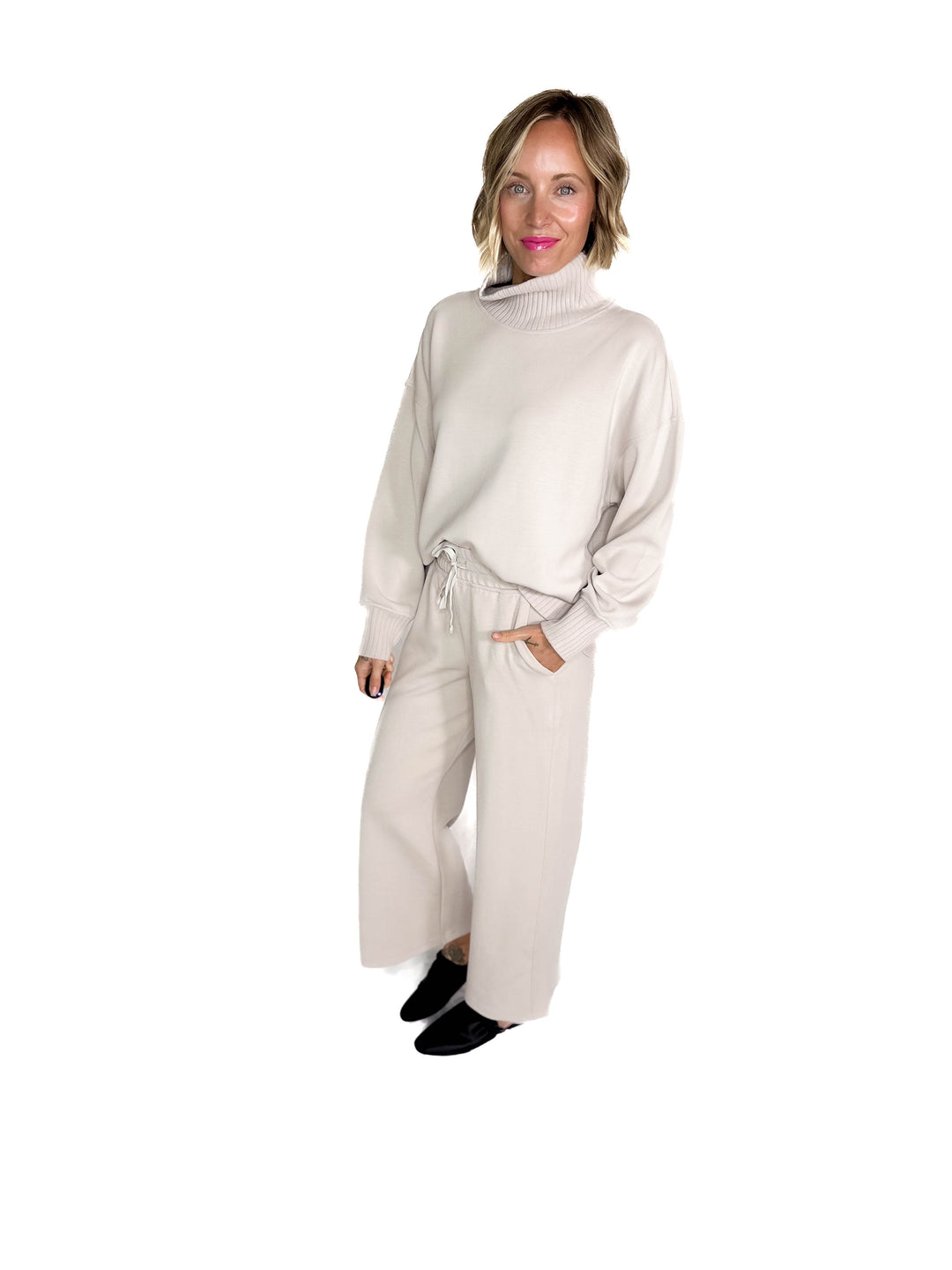 Brea Cropped Wide Leg Pant- MOCHA CREAM
