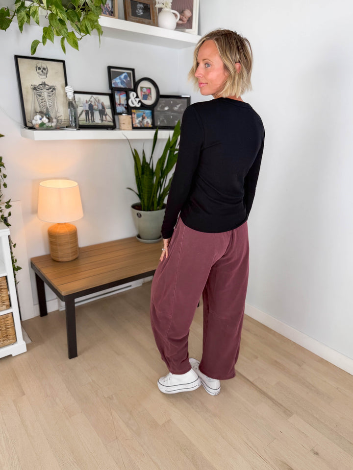 Tansy Basic Crewneck Longsleeve Knit Top- BLACK