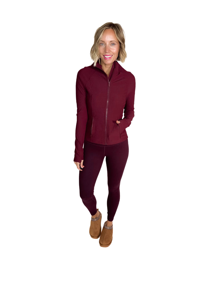 Aero Stretch Ribbed Jacket- WINE
