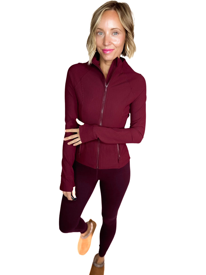 Aero Stretch Ribbed Jacket- WINE
