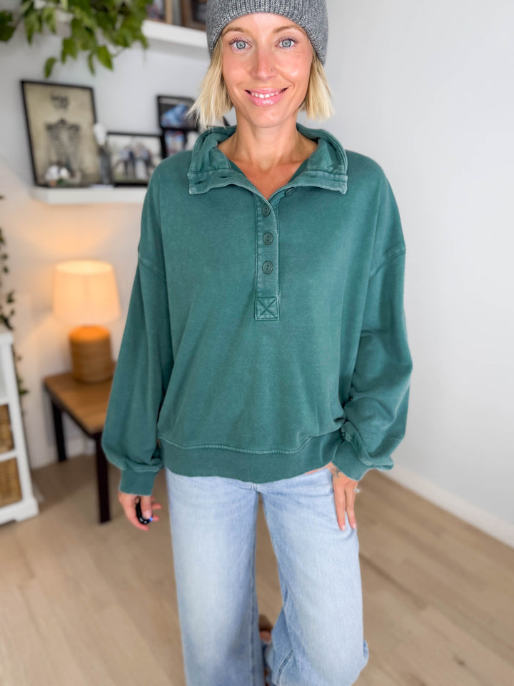 Winslow Button Up Pullover- DARK GREEN