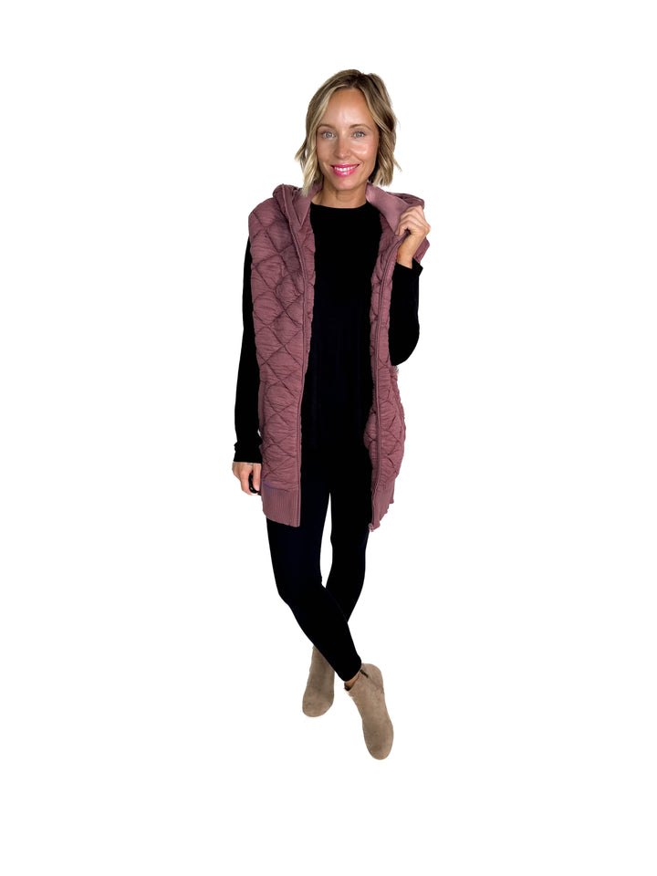 Mono B Celeste Quilted Hoodie Vest- ROSE TAUPE