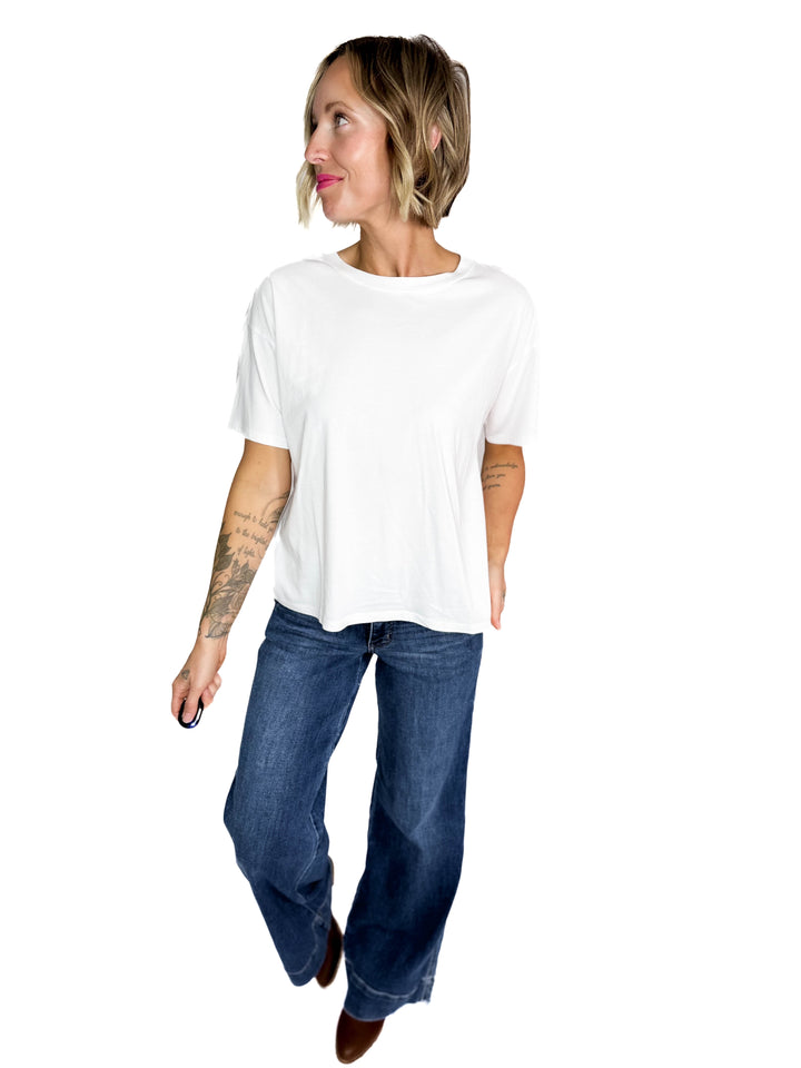 Athena Cotton Jersey Boyfriend T-Shirt- OFF WHITE