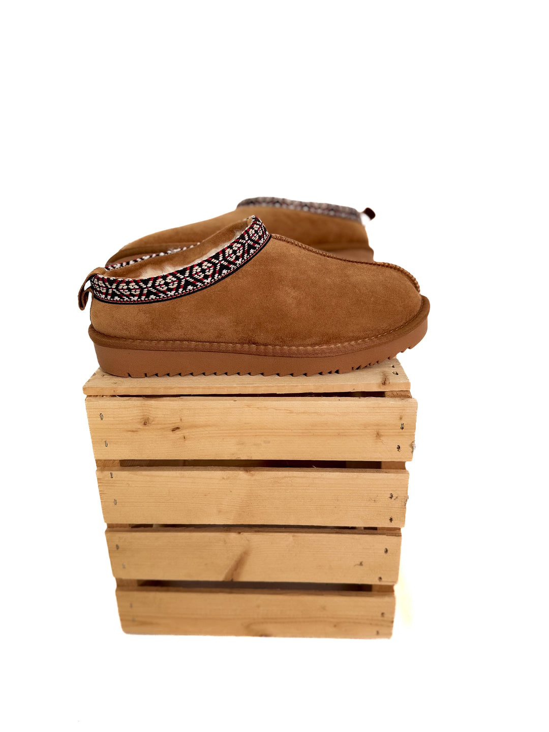 Cozy Company Slip On- TAN