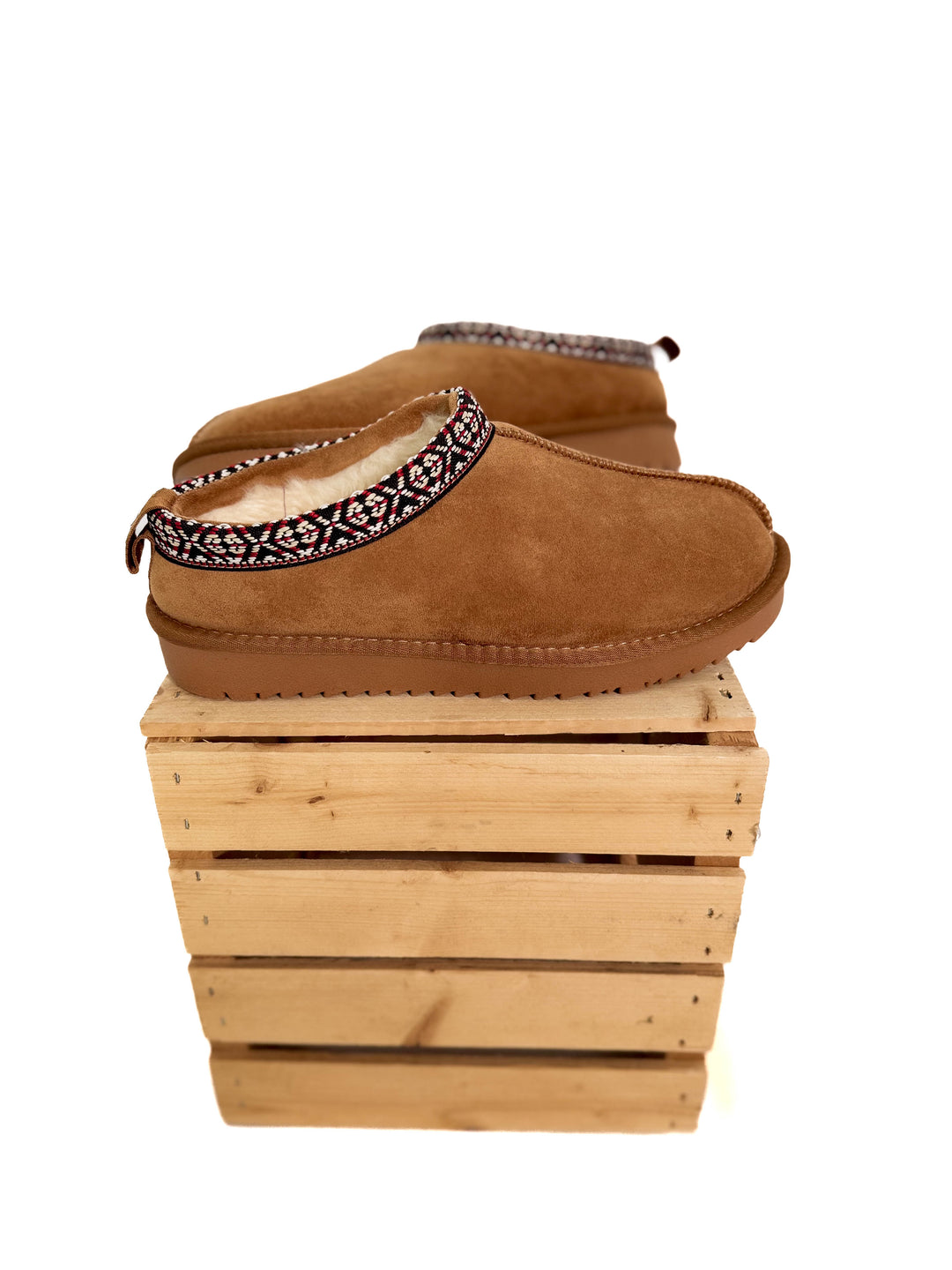 Cozy Company Slip On- TAN