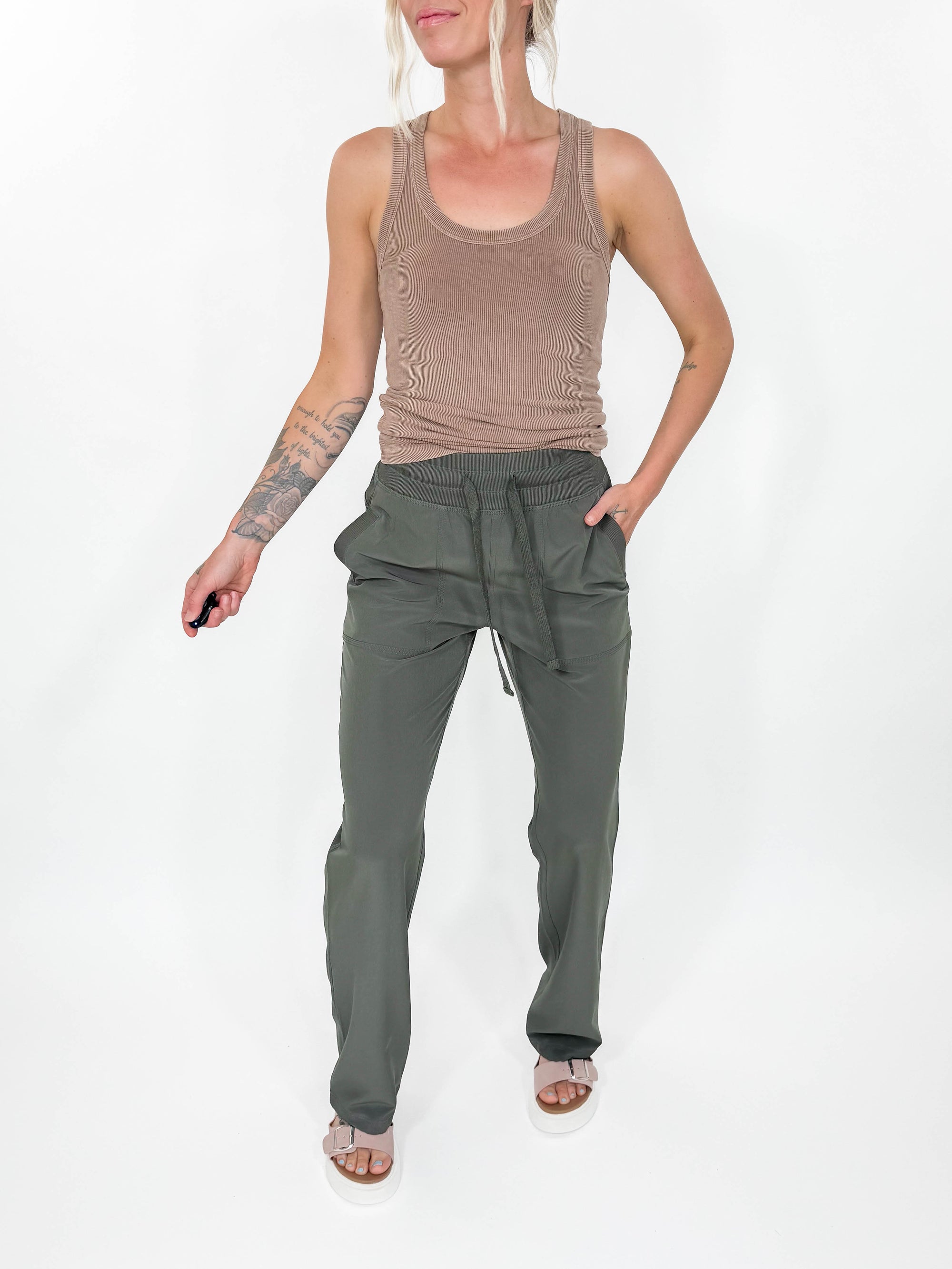 Oxford Studio Pant- OLIVE